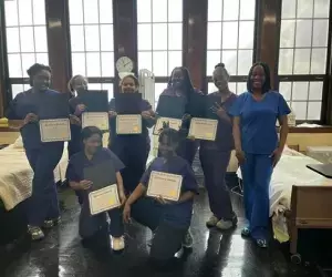 How to get a CNA license in the United States?