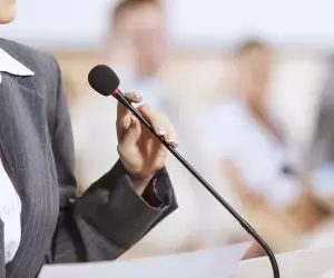 Enhancing Communication Skills: A Guide to Speaking Courses