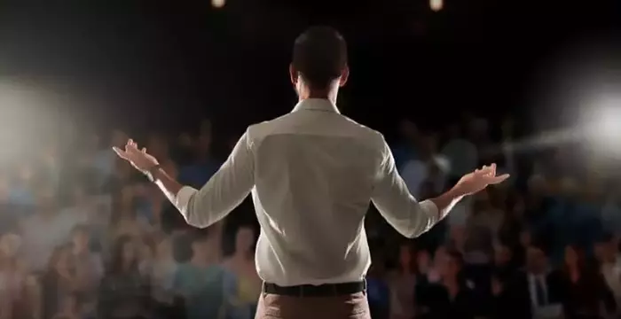 Maîtriser la Prise de Parole en Public : Une Formation Essentielle