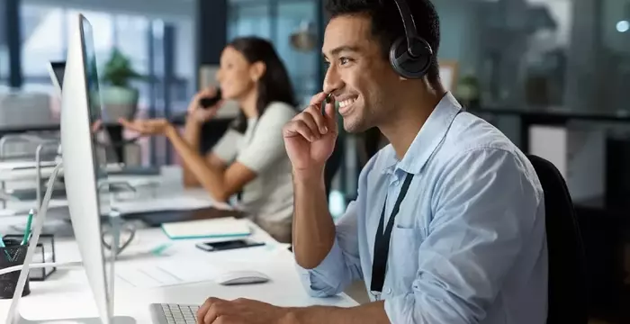 Navigating A Path In Call Center Employment: Possibilities, Obstacles, And Prospects For Advancement