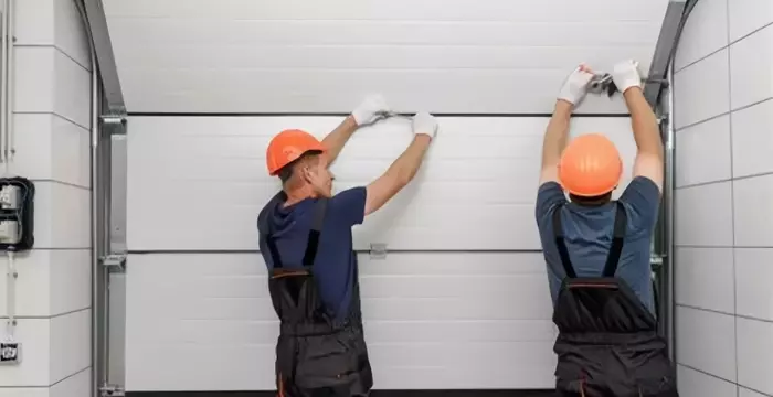 Revitalize Your Home’s Curb Appeal with Expert Garage Door Repair Services