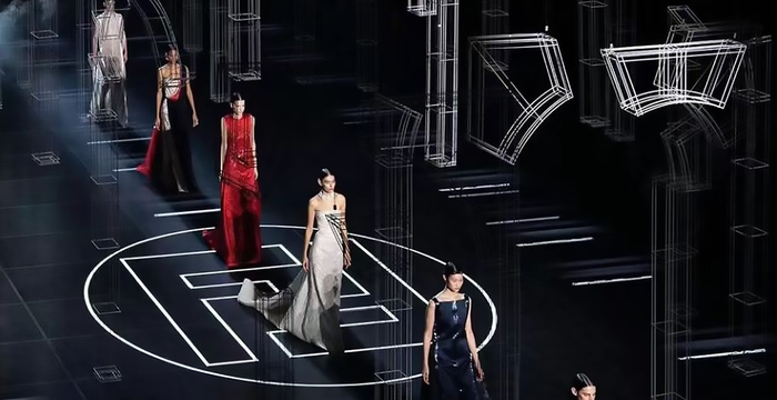 Exploring Online Fashion Design Courses: A Modern Approach to Creativity and Skill Development