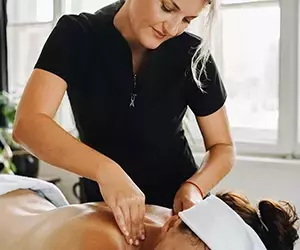 Enjoy an Excellent Back Massage for Relaxation and an Unbeatable Value