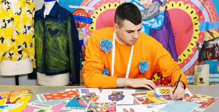 Unlocking the Doors to Fashion: Exploring the Transformative Power of a Fashion Degree