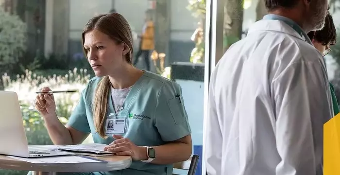 Accelerate Your Nursing Career with Online RN to BSN Programs Offering Financial Support