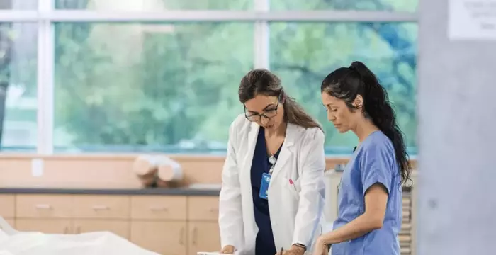 Understanding LPN to RN Online Pathways