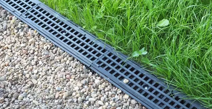 Ditch Drainage: The Key to Solving Water Accumulation Problems 🌧️💧