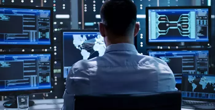 Overview of Cyber Security Courses: Key Considerations for Learners and Professionals