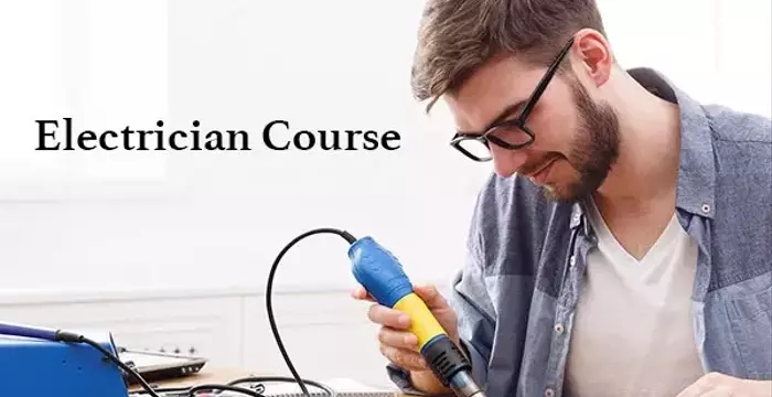 How to Become a Qualified Electrician in the UK – A Complete Guide to Courses & Career Pathways  