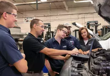 Powering Your Career: A Comprehensive Guide to Diesel Mechanic Schools in the United States