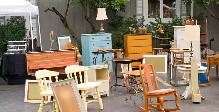 Turn Your Old Furniture Into Cash—Without Lifting a Finger