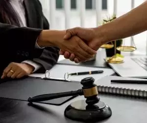 Encountering Medical Malpractice-How to Choose a Reliable Lawyer