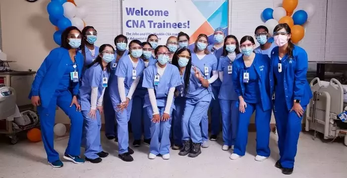 Certified Nursing Assistant (CNA) Courses: A Comprehensive Overview