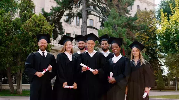 Fully Funded Scholarships in Canada for International Students: Your 2025 Guide