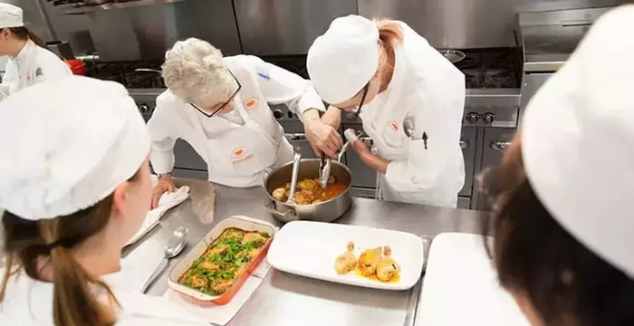 Navigating the World of Culinary School: A Practical Guide