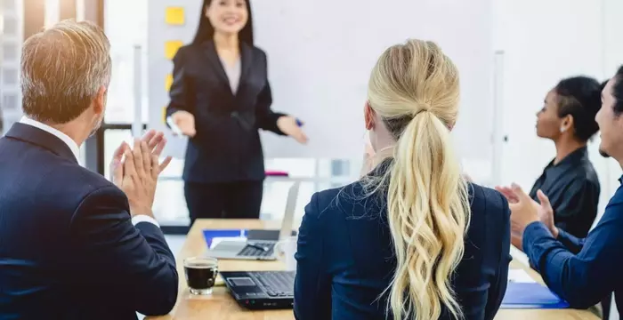 Corporate Culture Training: Definition, Principles, and Organizational Impact