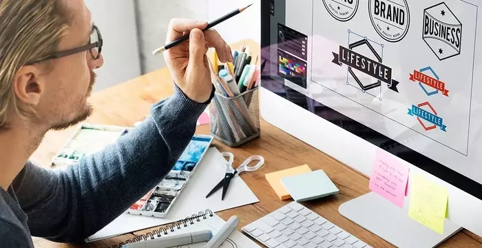 Graphic Design Training: A Neutral Examination of Structure, Processes, and Learning Outcomes