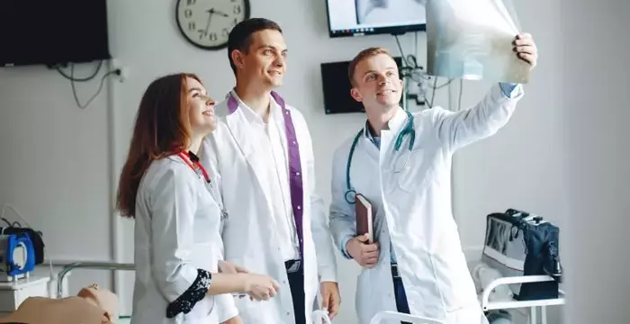 Medical Education Training: Clinical Knowledge Development